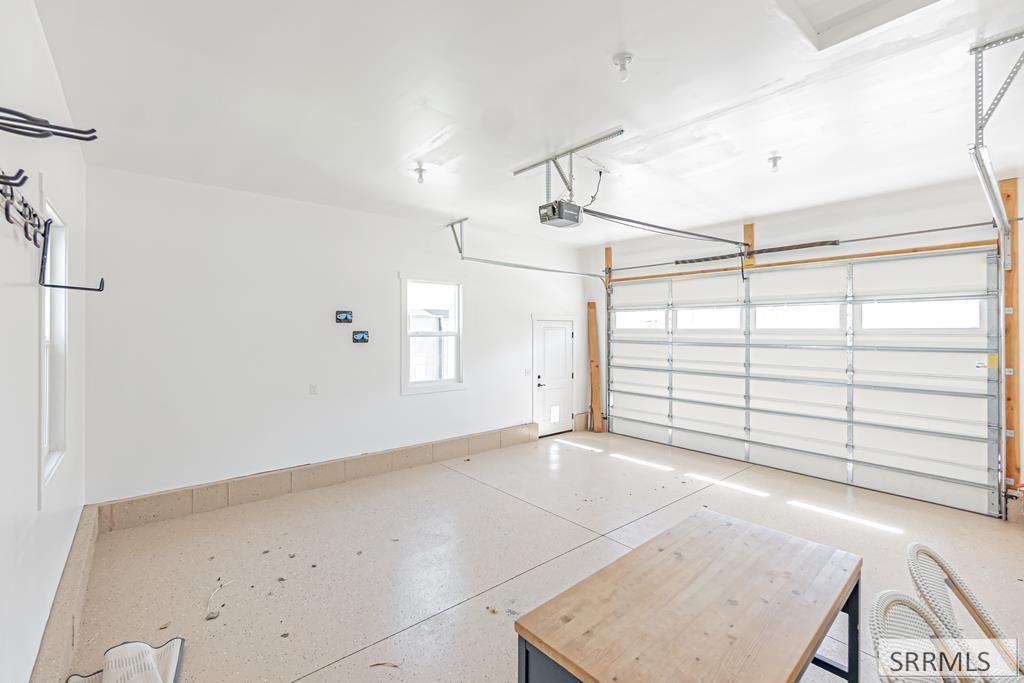 Image 31 of property listing at 3184 S Chartwell Gardens, Ammon, ID 83406