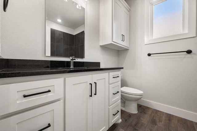 1119 N 6th Street, Wolfforth, TX 79382