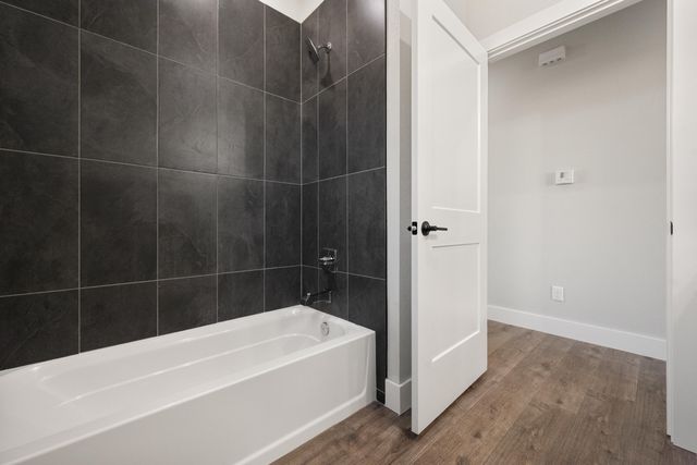 1119 N 6th Street, Wolfforth, TX 79382