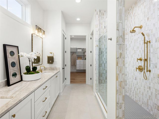 1002 Summit Loop 37, Carmel, NY 10512