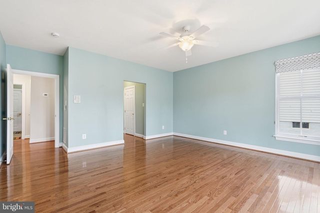 311 GREBE DR, Lake Frederick, VA 22630