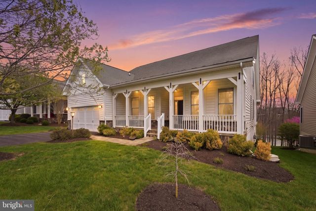 311 GREBE DR, Lake Frederick, VA 22630
