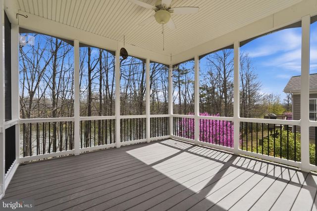 311 GREBE DR, Lake Frederick, VA 22630