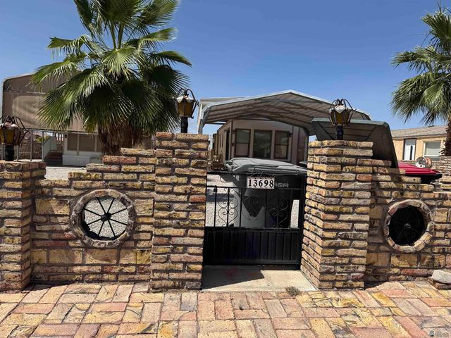 13698 E 50 St, Yuma, AZ 85367