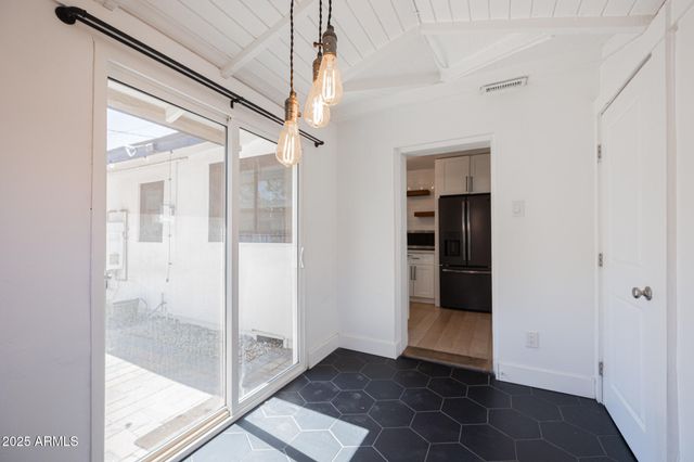 617 N 14TH Street, Phoenix, AZ 85006