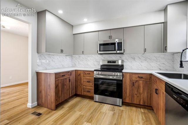 2046 Palm Drive, Colorado Springs, CO 80918