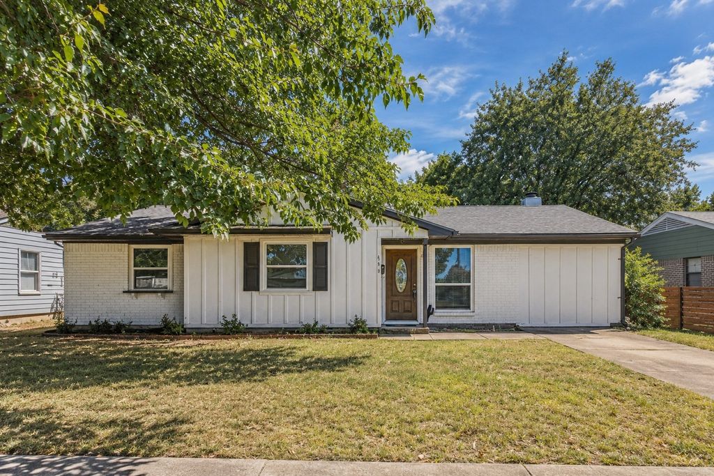646 E Fairmeadows Drive, Duncanville, TX 75116 — exterior