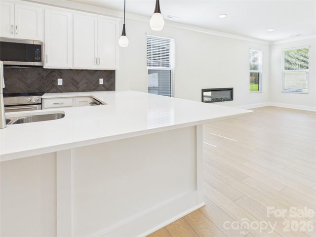 2649 Ravencroft Drive 1A, Charlotte, NC 28208