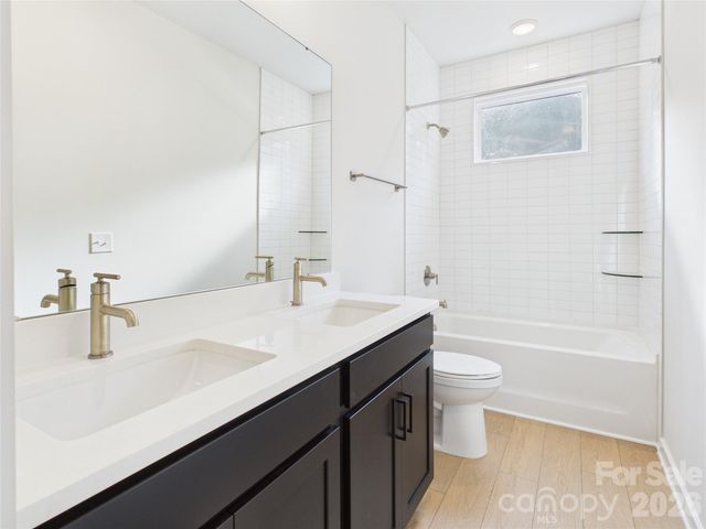 2649 Ravencroft Drive 1A, Charlotte, NC 28208