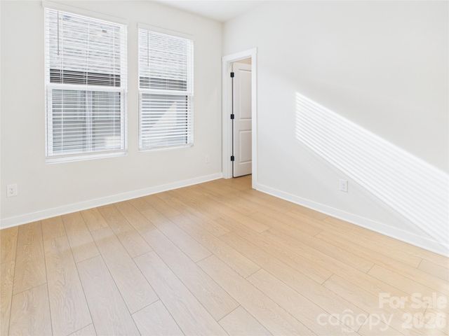 2649 Ravencroft Drive 1A, Charlotte, NC 28208