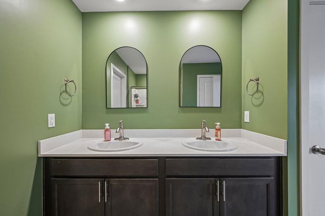 295 Flint Court, Commercial Point, OH 43116