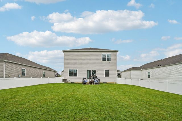 295 Flint Court, Commercial Point, OH 43116