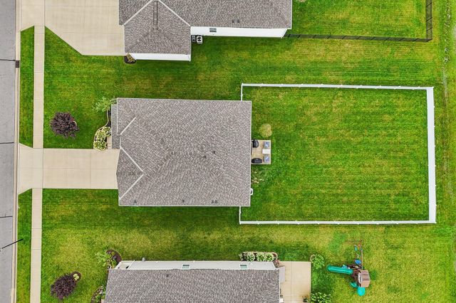 295 Flint Court, Commercial Point, OH 43116