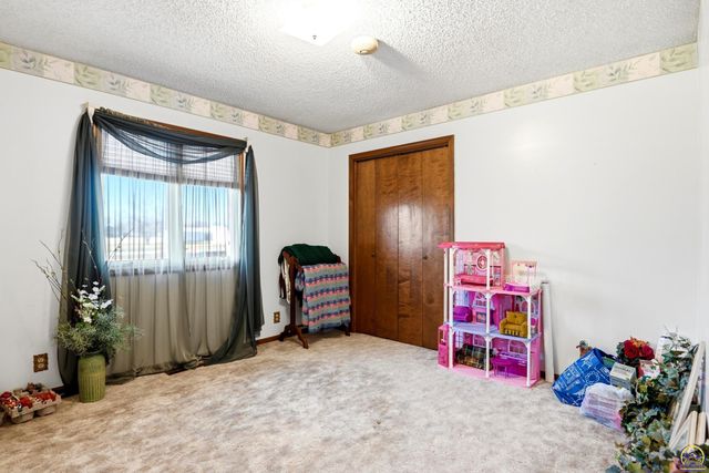 1416 Brant ST, Osage City, KS 66523