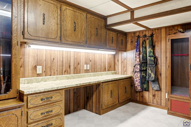 1416 Brant ST, Osage City, KS 66523