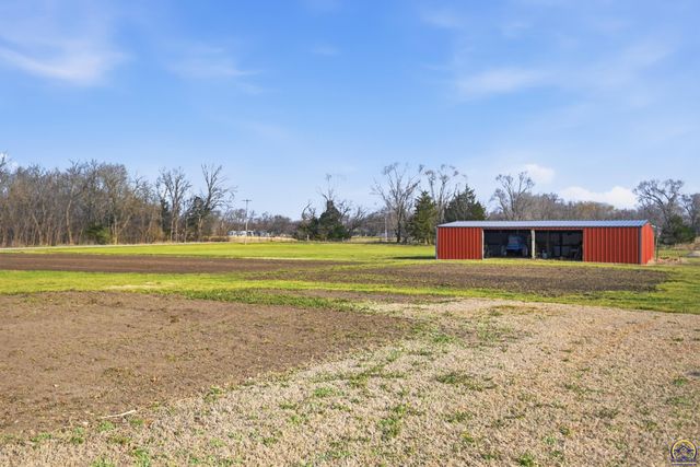 1416 Brant ST, Osage City, KS 66523