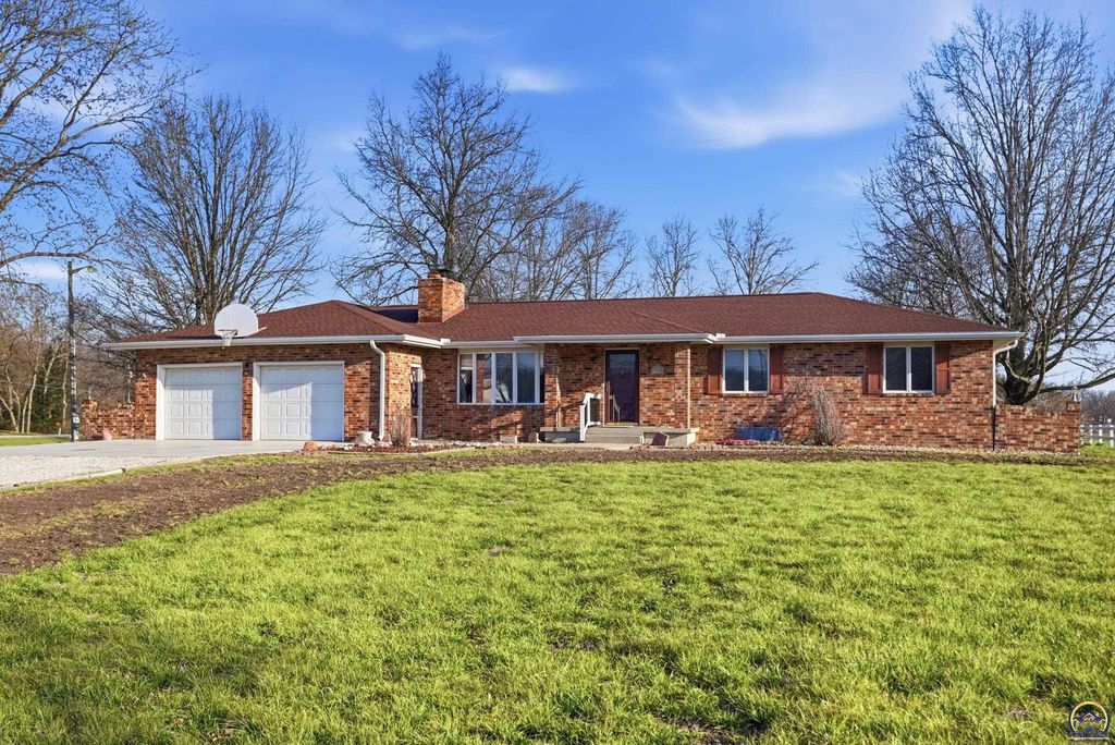 1416 Brant ST, Osage City, KS 66523