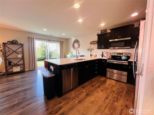 2727 Cassius Street NE, Lacey, WA 98516