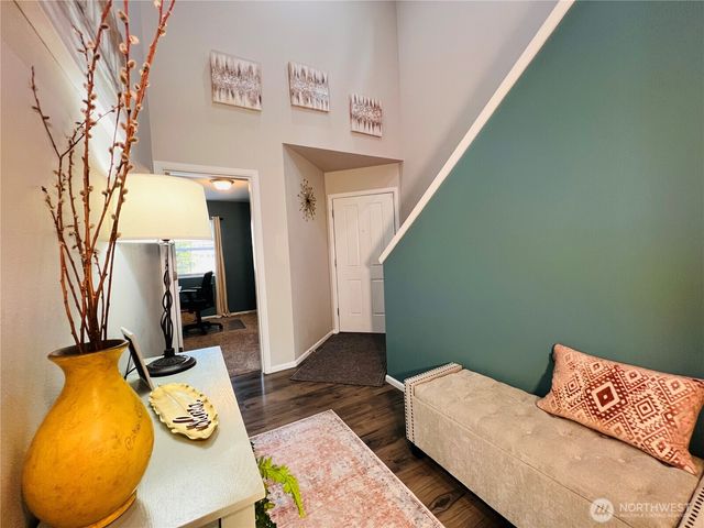2727 Cassius Street NE, Lacey, WA 98516
