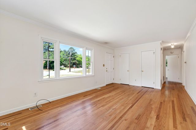 2467 Milburnie Road, Raleigh, NC 27610