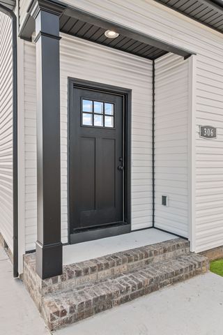 304 Lee Lane, Shelbyville, TN 37160