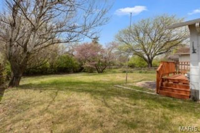 1114 Ransome Court, Florissant, MO 63031