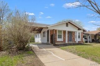 1114 Ransome Court, Florissant, MO 63031