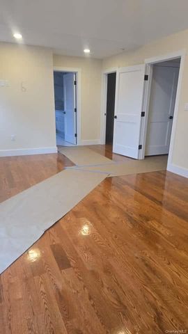 23 Sunlight Hill, Yonkers, NY 10704