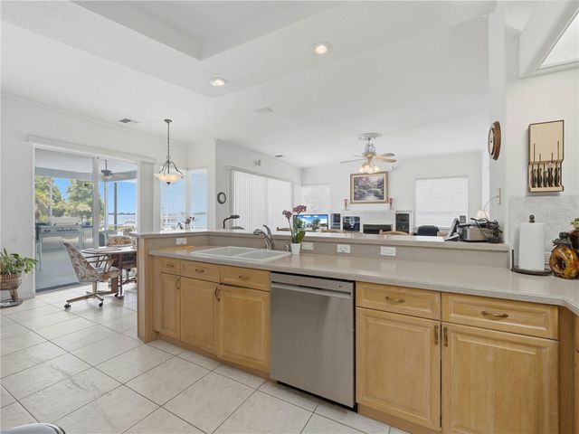 118 W JULIANA WAY, Auburndale, FL 33823