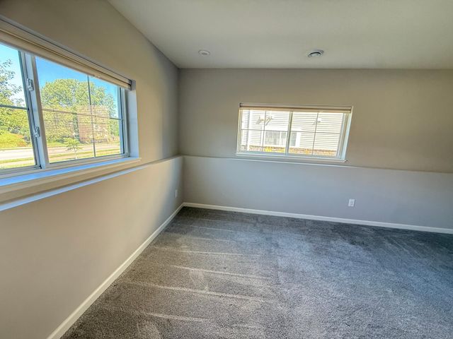 2851 Lexington Place N, Roseville, MN 55113