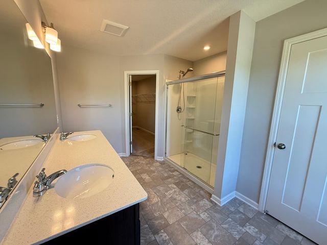 2851 Lexington Place N, Roseville, MN 55113