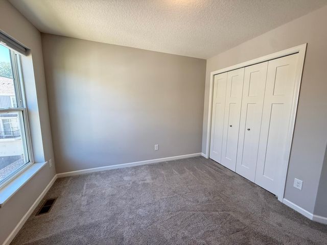 2851 Lexington Place N, Roseville, MN 55113