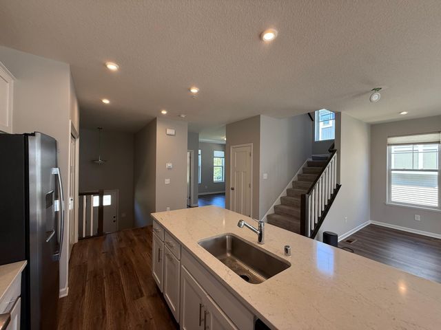 2851 Lexington Place N, Roseville, MN 55113