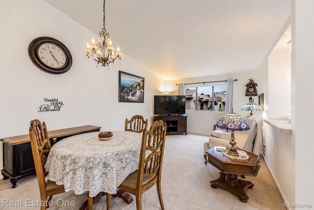62072 York town Drive 1, South Lyon, MI 48178