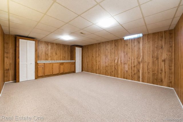 62072 York town Drive 1, South Lyon, MI 48178