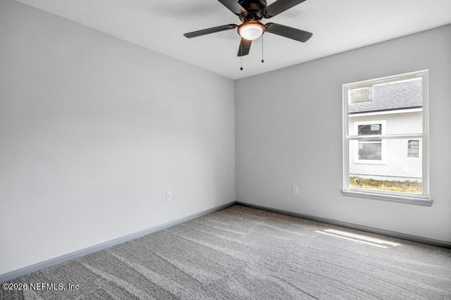 110 BIG APPLE Road, East Palatka, FL 32131
