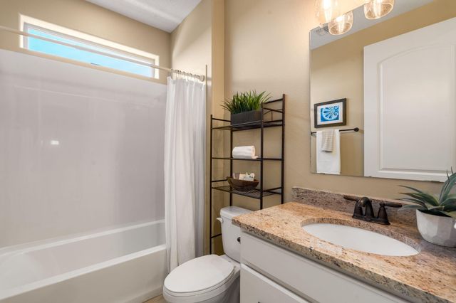 9228 Sugar Creek Lane NW, Albuquerque, NM 87120