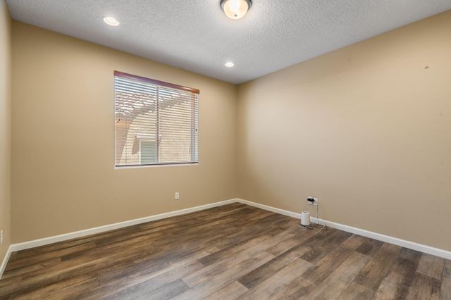 9228 Sugar Creek Lane NW, Albuquerque, NM 87120