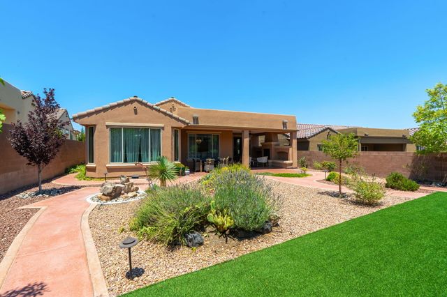9228 Sugar Creek Lane NW, Albuquerque, NM 87120
