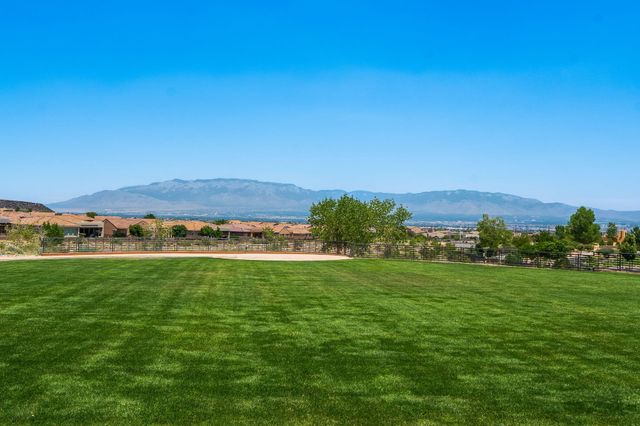 9228 Sugar Creek Lane NW, Albuquerque, NM 87120