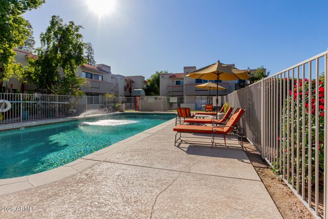 885 N GRANITE REEF Road 82, Scottsdale, AZ 85257