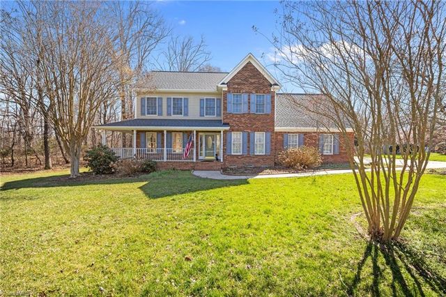 8092 Oak Creek Drive, Stokesdale, NC 27357