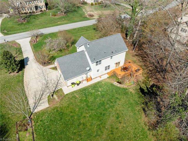 8092 Oak Creek Drive, Stokesdale, NC 27357