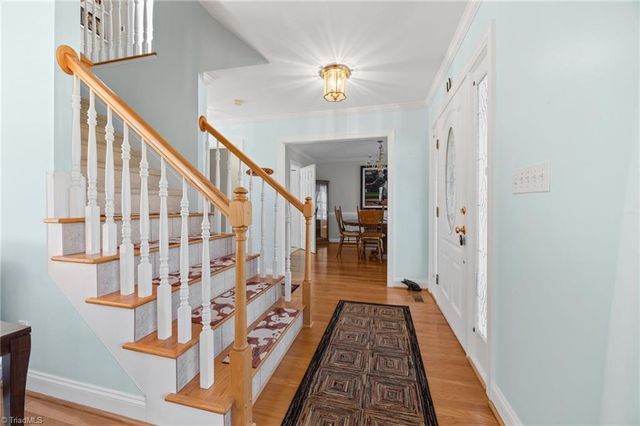 8092 Oak Creek Drive, Stokesdale, NC 27357