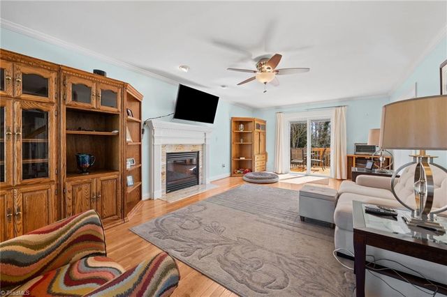 8092 Oak Creek Drive, Stokesdale, NC 27357