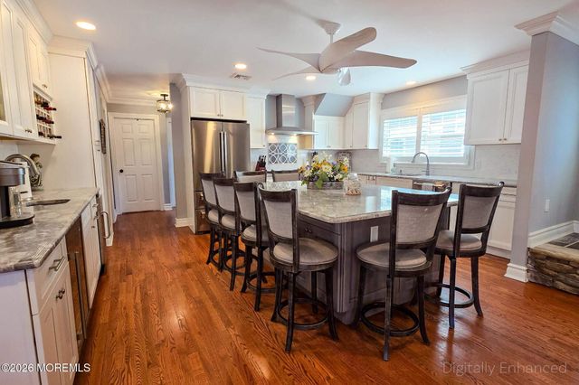 8 New Brunswick Avenue, Lavallette, NJ 08735
