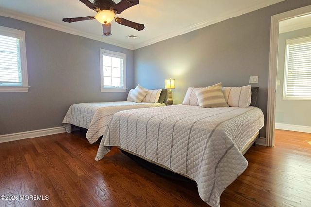 8 New Brunswick Avenue, Lavallette, NJ 08735