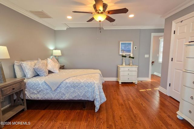 8 New Brunswick Avenue, Lavallette, NJ 08735