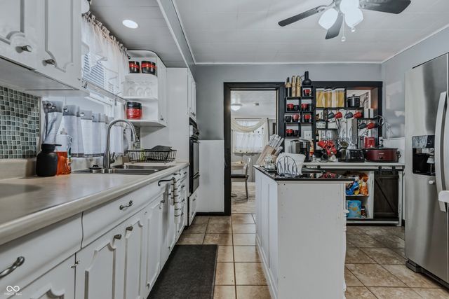 2220 Union Street, Columbus, IN 47201