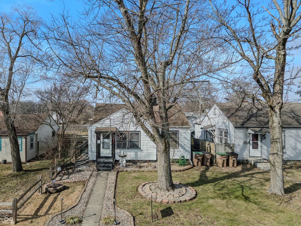 2220 Union Street, Columbus, IN 47201